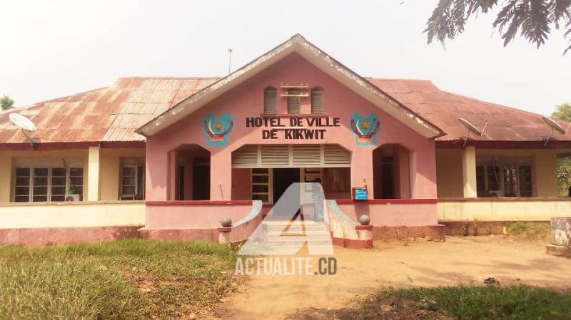 kikwit : une mission de contrôle financier et administratif lancée sur la gestion du maire convoqué à kinshasa