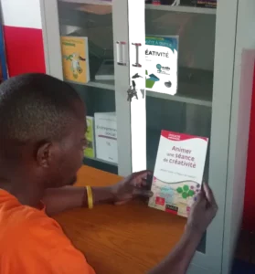 Mini bibliothèque AJP asbl