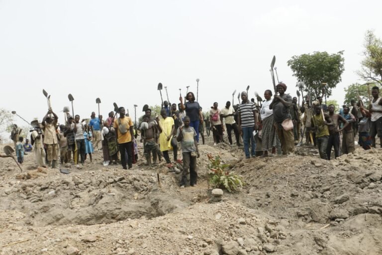 togo : une géologue en première ligne à blitta pour la santé des femmes des mines