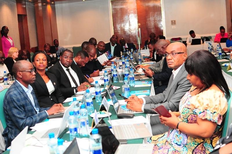 l’eac accélère la mise en place des règles harmonisées pour mieux protéger les consommateurs et encadrer l’itinérance mobile dans la région