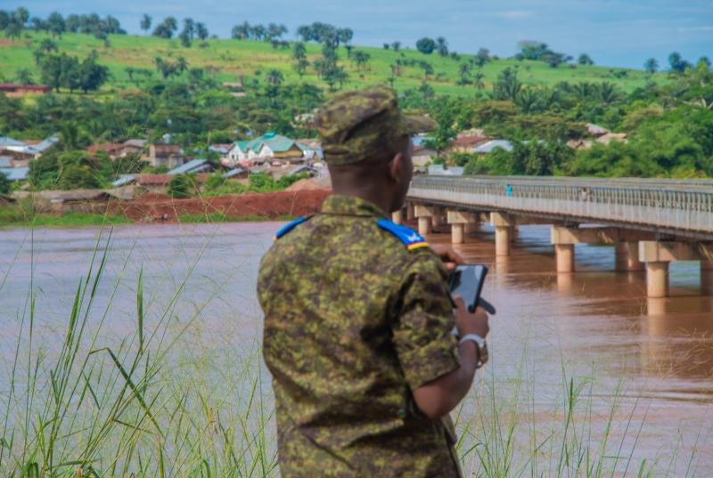 rn1 : face aux pillages et incendies de véhicules accidentés, des patrouilles de reconnaissance lancées de kikwit à loange