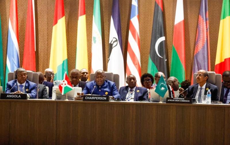 rdc : les combats continuent malgré les accords de paix, constate le président de l’ua