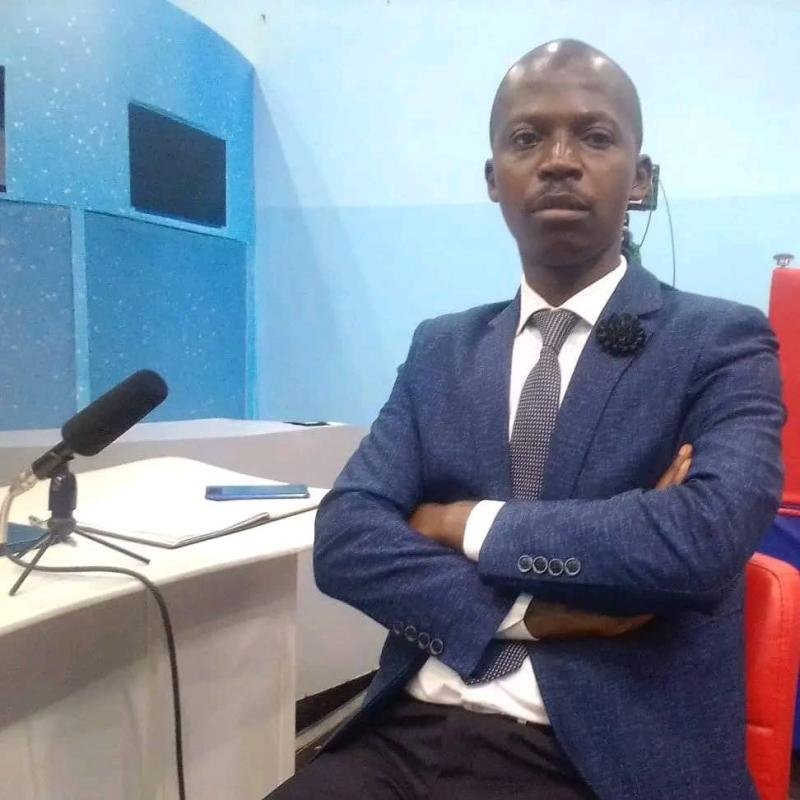 john mbangu interpellé à lubumbashi : ensemble pour la république dénonce une atteinte aux libertés politiques