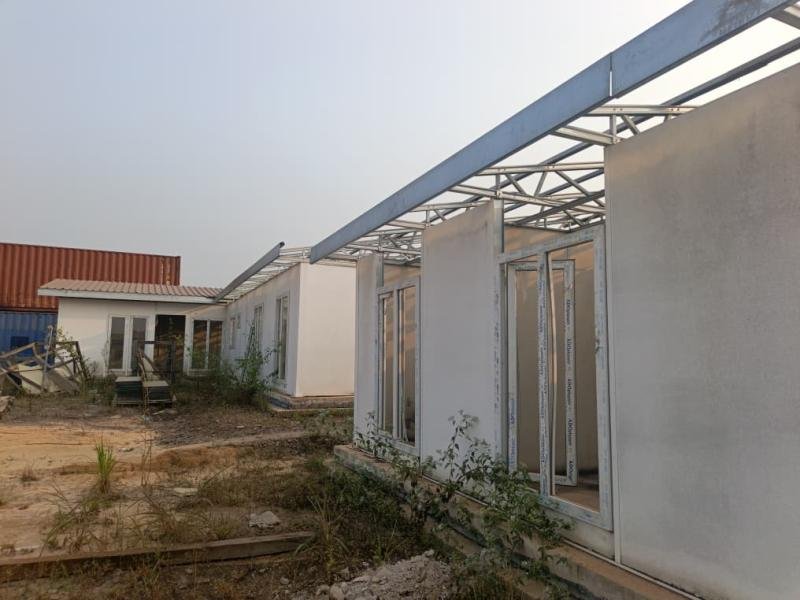 1000 logements sociaux de sinistrés de matadi kibala:  travaux à l’arrêt, des ouvriers en grève, maisons en ruine… à quoi a servi l’argent décaissé ?