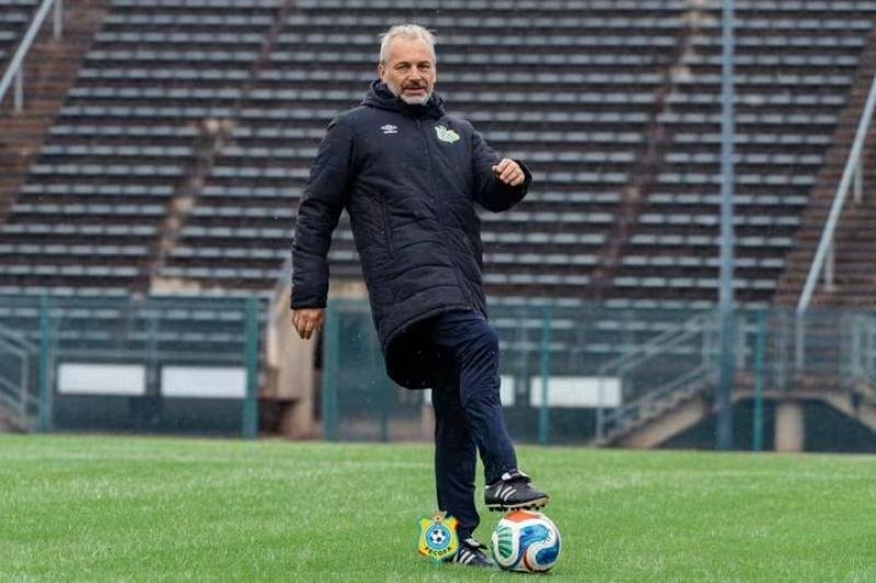 amical rdc ouganda: " il y a une réalité au football, il faut être impactant et bon mais surtout avoir l'état d'esprit dans cette moule que nous mettons en place" (sébastien desabre)